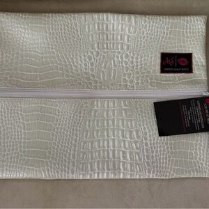 Makeup Junkie Large Bag White Crocodile Embossed oink tassel NWT